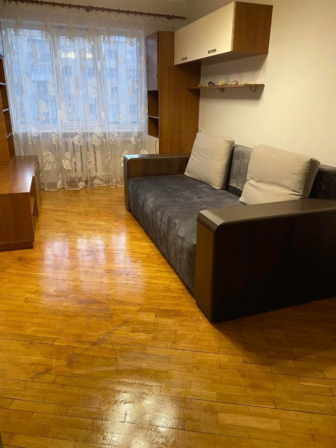Apartment Next To Metro Station Pechersk Kiev Ngoại thất bức ảnh